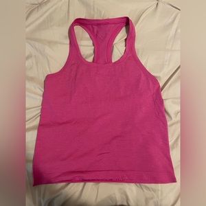 size six lululemon swiftly tech 2.0 race length in sonic pink